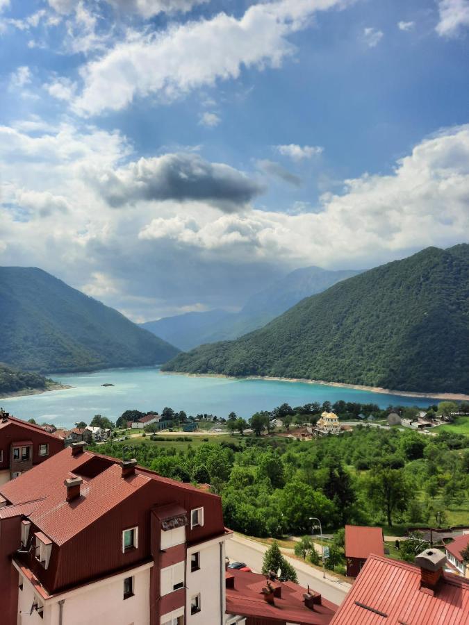 Apartment Jovovic Плужине Екстер'єр фото