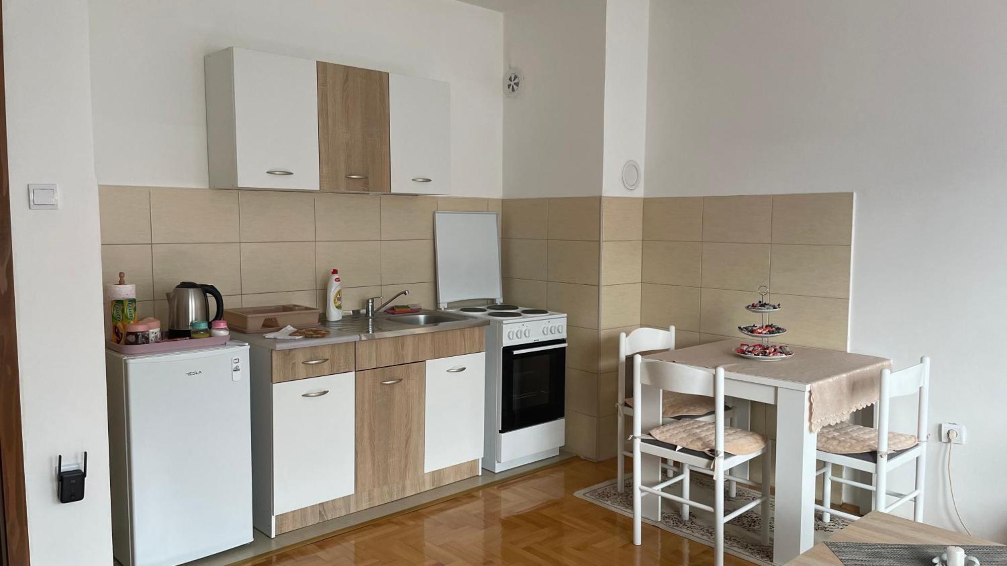 Apartment Jovovic Плужине Екстер'єр фото